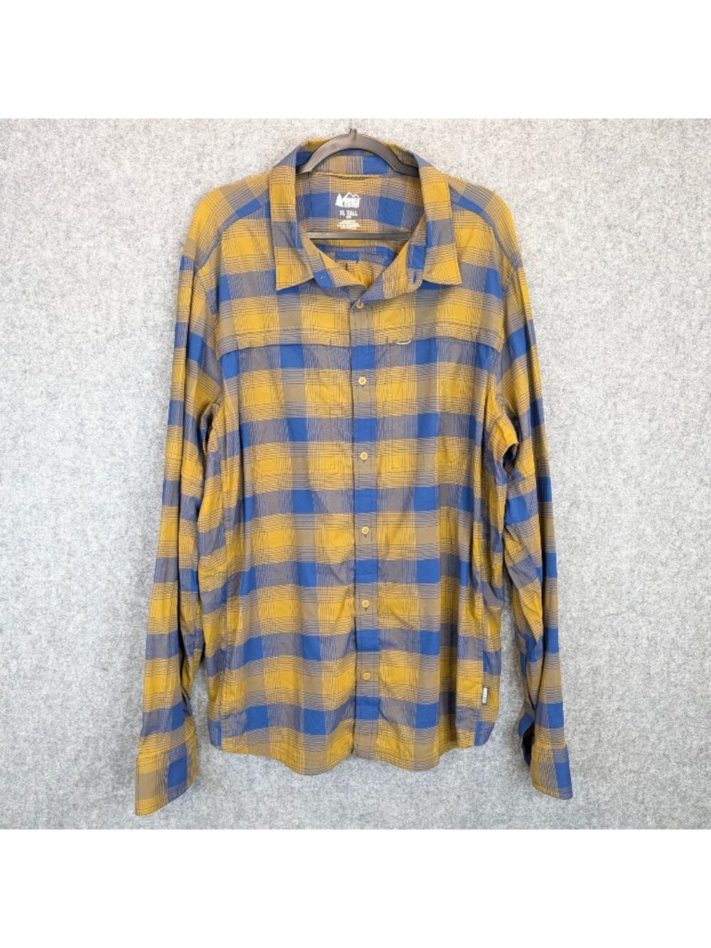 REI Co-Op Mens XL Tall Plaid Button Down Shirt Yellow Blue Lightweight Nylon